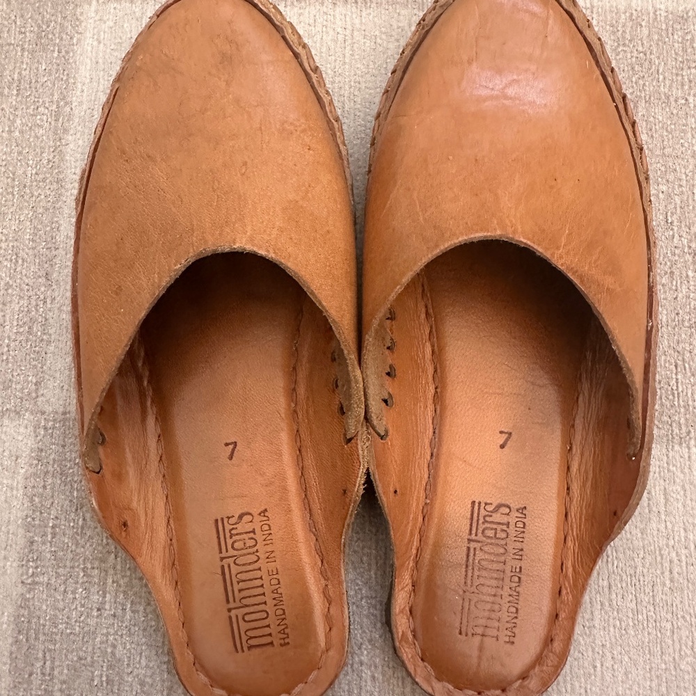 Mohinders Women’s Heritage Solid Leather Slides Small Batch 7